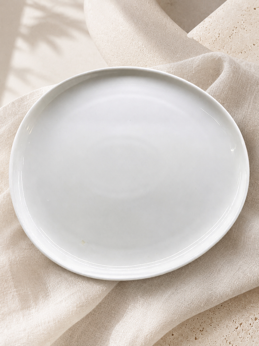 Essential White-The Oval Plate